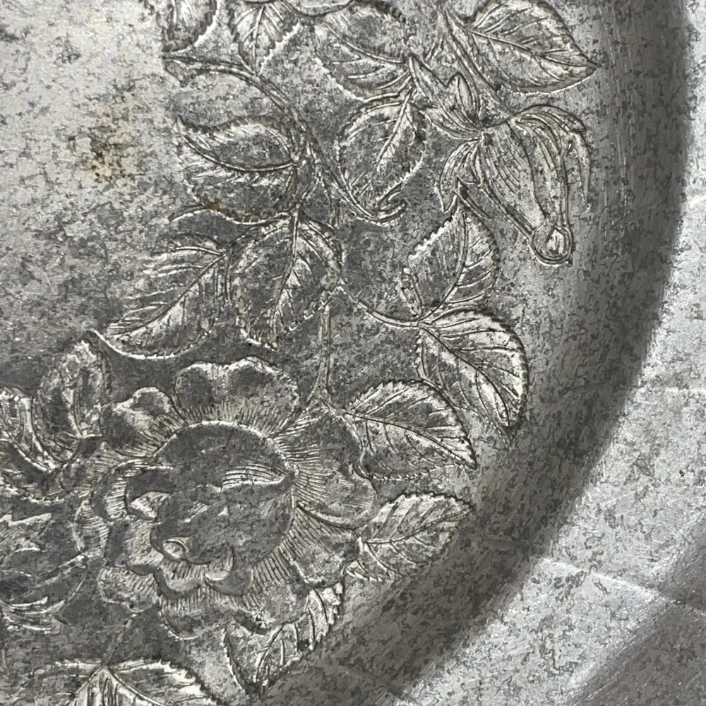 vintage hand-wrought hammered aluminum serving tray or‎ bowl Roses Leaves Detail